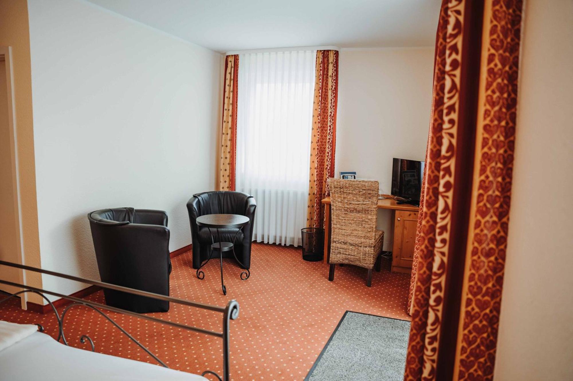 Hotel Am Wallgraben بريلون الغرفة الصورة