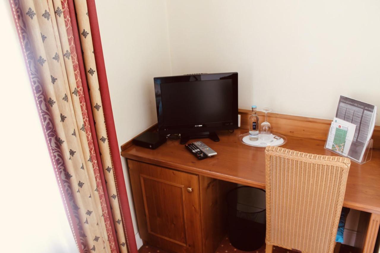 Hotel Am Wallgraben بريلون الغرفة الصورة